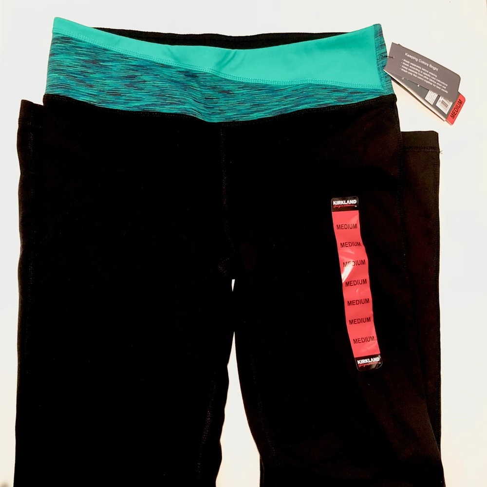 Green and Black Athletic Leggings